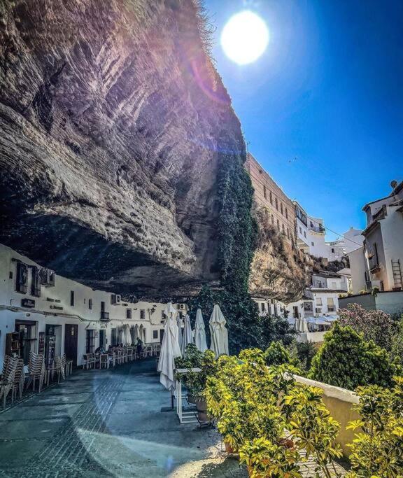 Casa Cueva La Luna Setenil De Las Bodegas 外观 照片